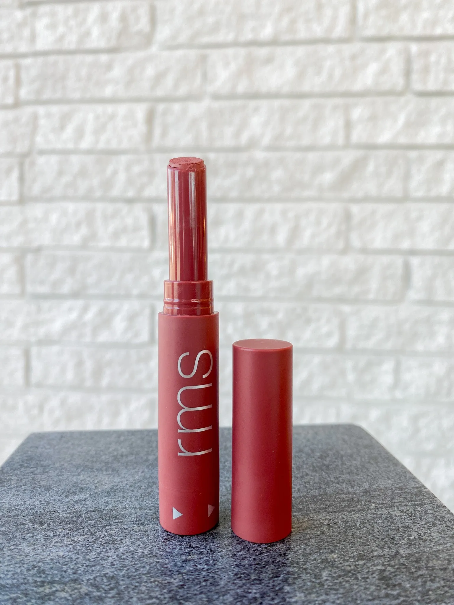 Legendary Serum Lipstick